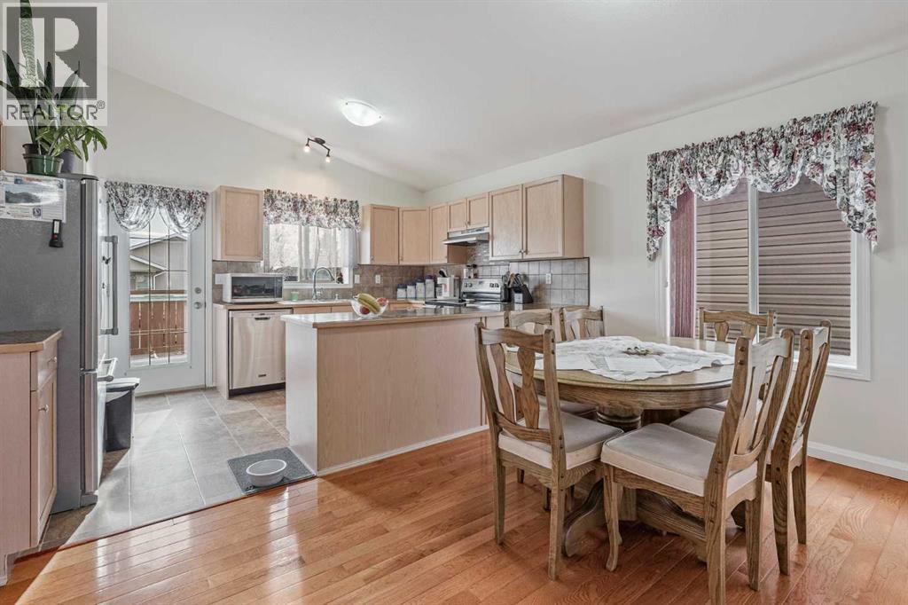 50 Peigan Court W, Lethbridge, Alberta  T1K 7K6 - Photo 8 - A2282684