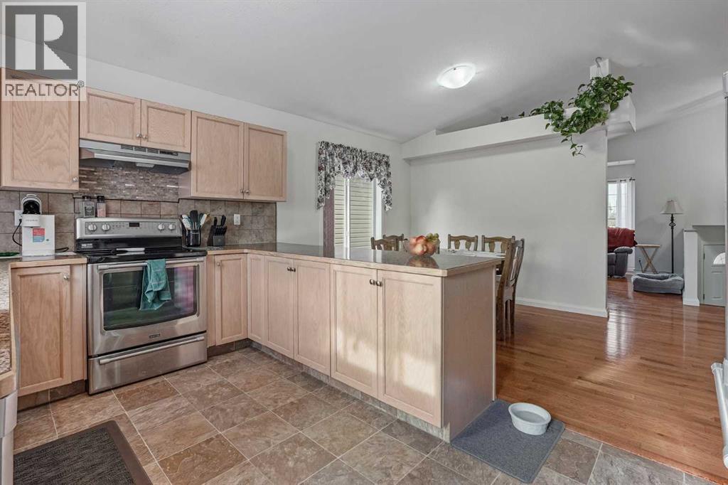 50 Peigan Court W, Lethbridge, Alberta  T1K 7K6 - Photo 9 - A2282684