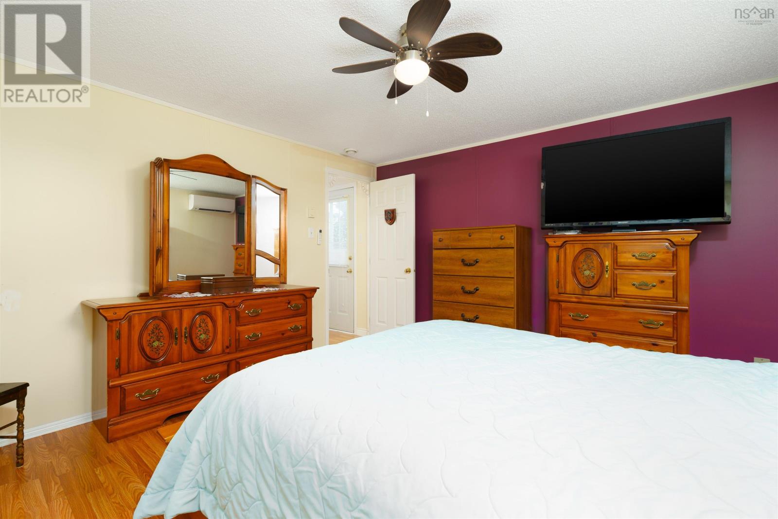 9 Ninth Street, Hammonds Plains, Nova Scotia  B4B 0C9 - Photo 16 - 202602255