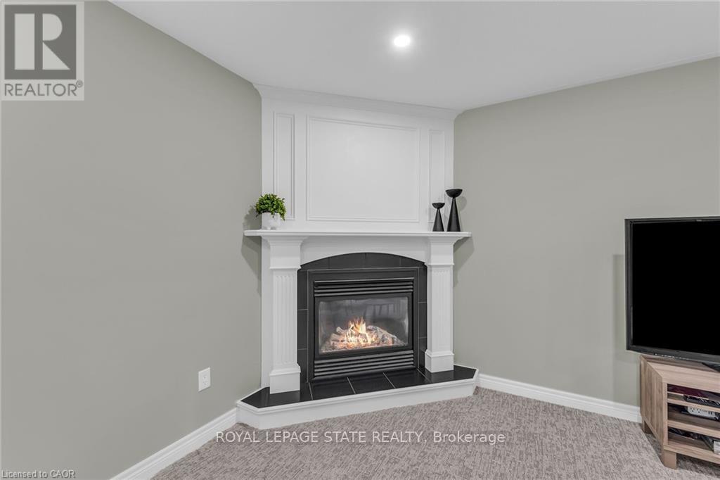 20 Schertzberg Lane, Brantford, Ontario  N3T 0B3 - Photo 33 - X12765128