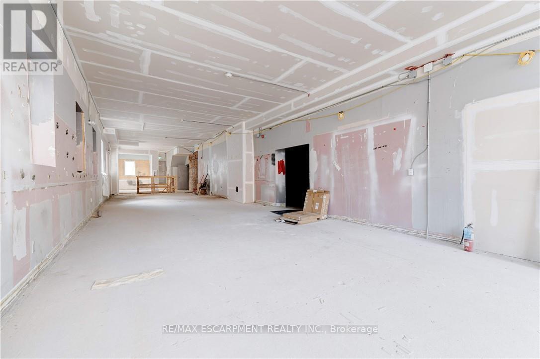 90 John Street S, Hamilton (Corktown), Ontario  L8N 2C1 - Photo 4 - X12765144