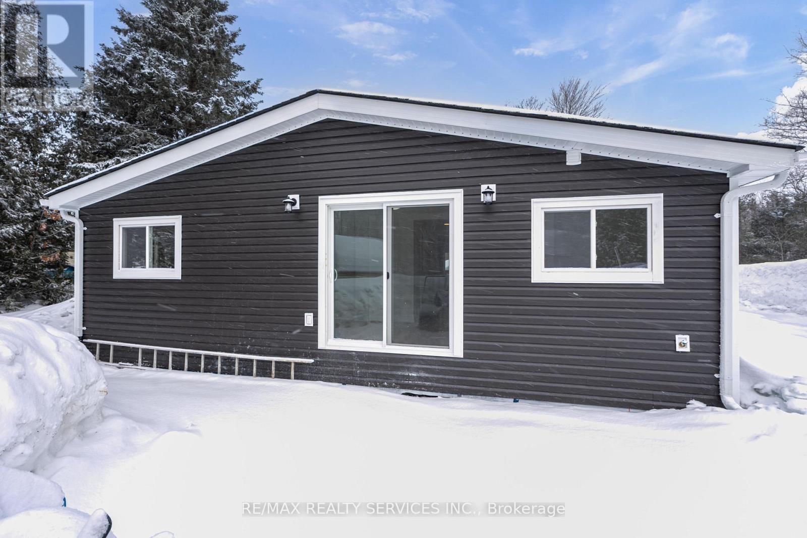 7826 Lake Jospeh Road, Georgian Bay, Ontario  P0B 1K0 - Photo 35 - X12765162