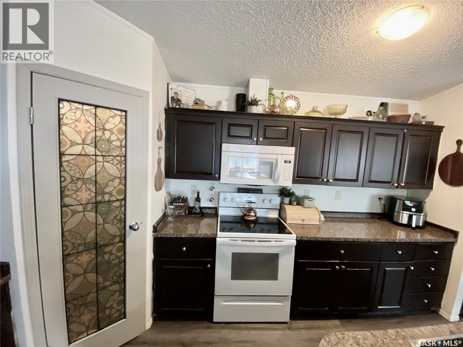 114 3 Street E, Carnduff, Saskatchewan  S0C 0S0 - Photo 7 - SK008308