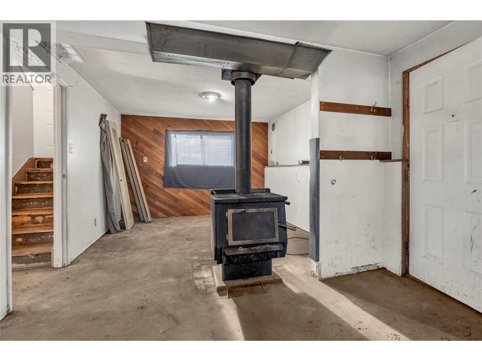 176 Jacobson Rd, Princeton, British Columbia  V0X 1W0 - Photo 13 - 10374510