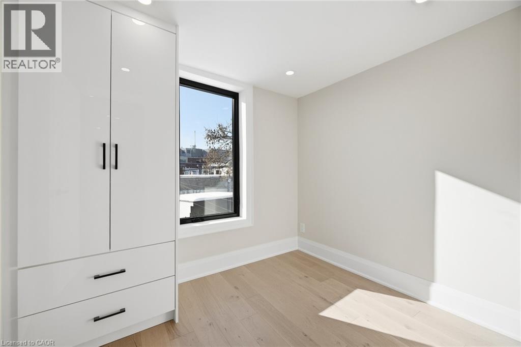 241 Maria Street, Toronto, Ontario  M6P 1W6 - Photo 21 - 40803417