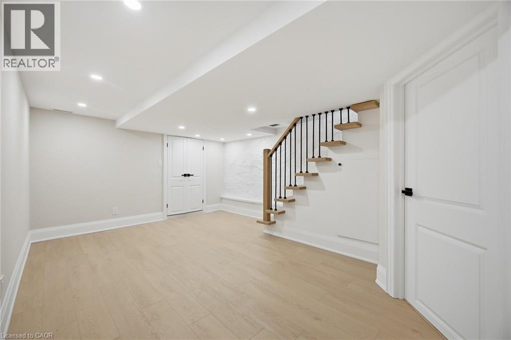 241 Maria Street, Toronto, Ontario  M6P 1W6 - Photo 25 - 40803417