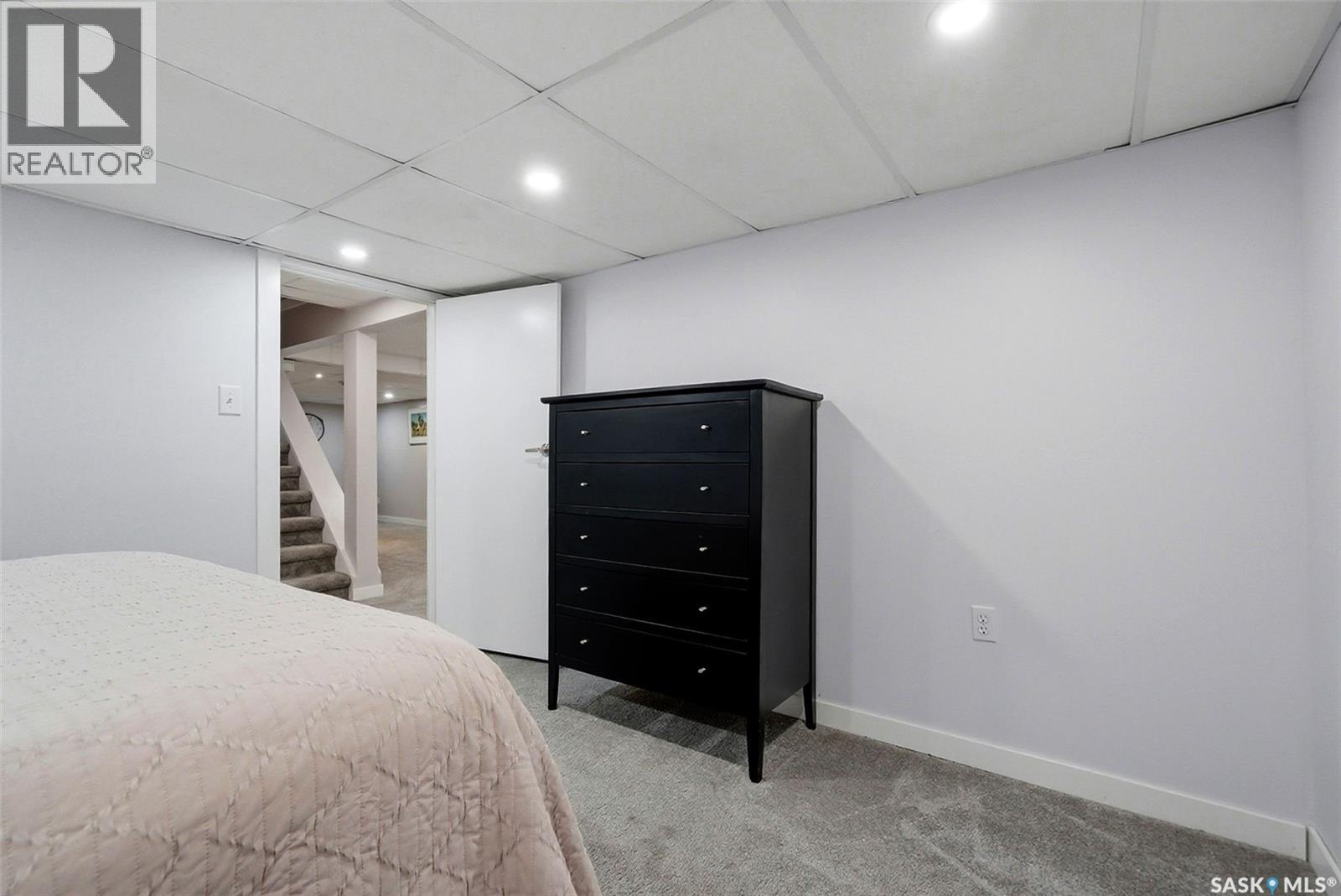 1243 James Crescent, Regina, Saskatchewan  S4N 6A4 - Photo 30 - SK027900