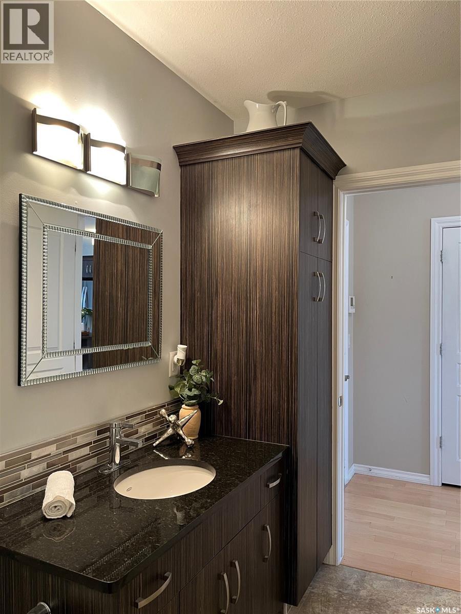 320 1715 Badham Boulevard, Regina, Saskatchewan  S4P 0M9 - Photo 24 - SK027889