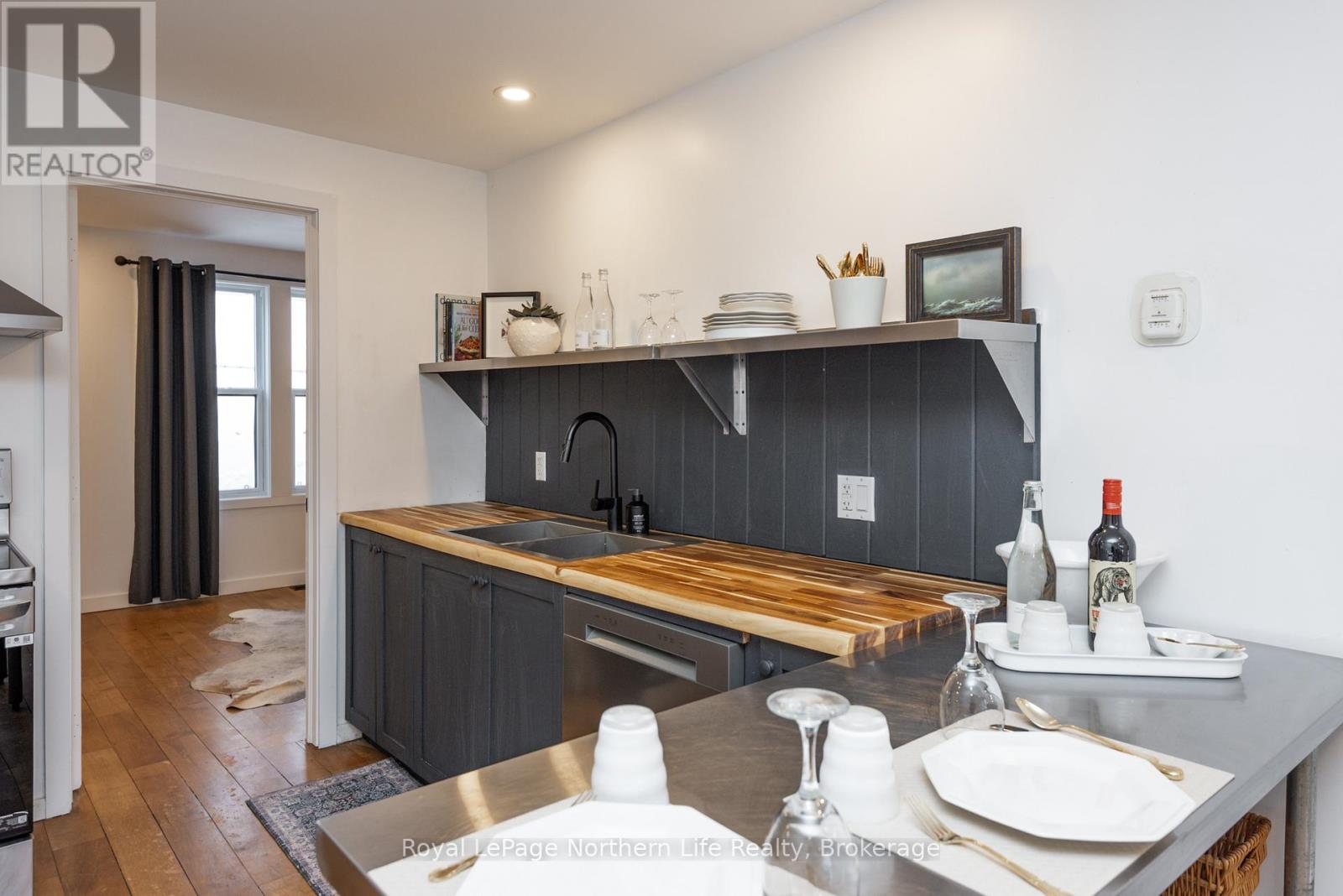 883 Memorial Drive, North Bay (Ferris), Ontario  P1A 1X9 - Photo 11 - X12765132