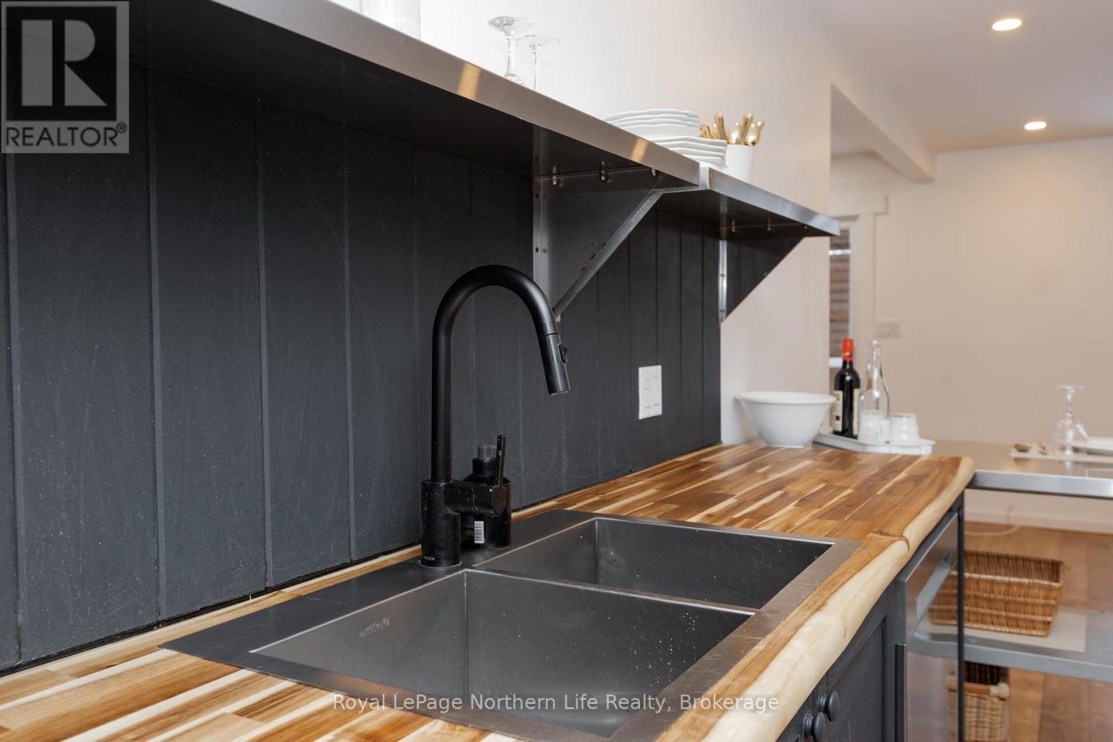 883 Memorial Drive, North Bay (Ferris), Ontario  P1A 1X9 - Photo 13 - X12765132