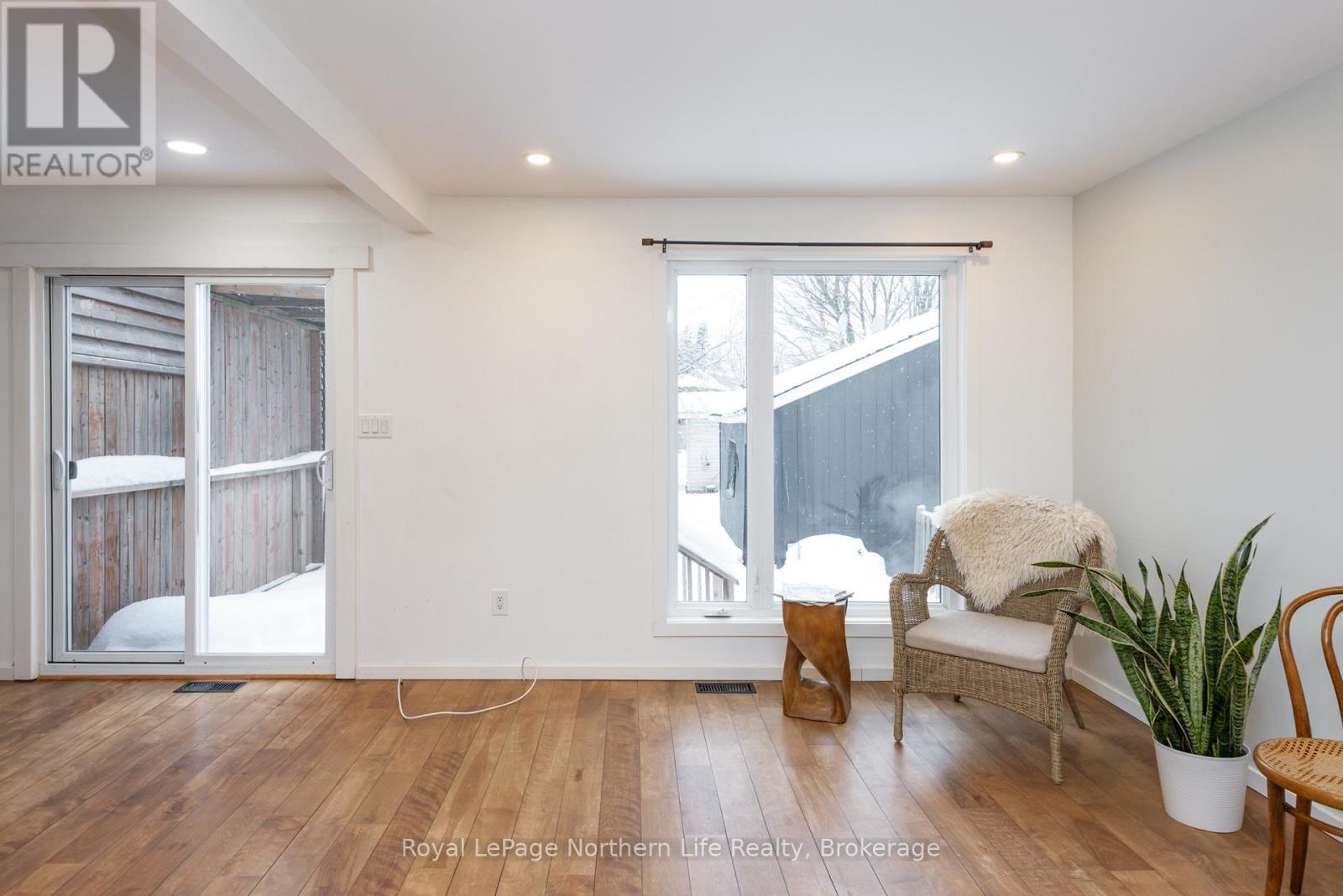 883 Memorial Drive, North Bay (Ferris), Ontario  P1A 1X9 - Photo 14 - X12765132