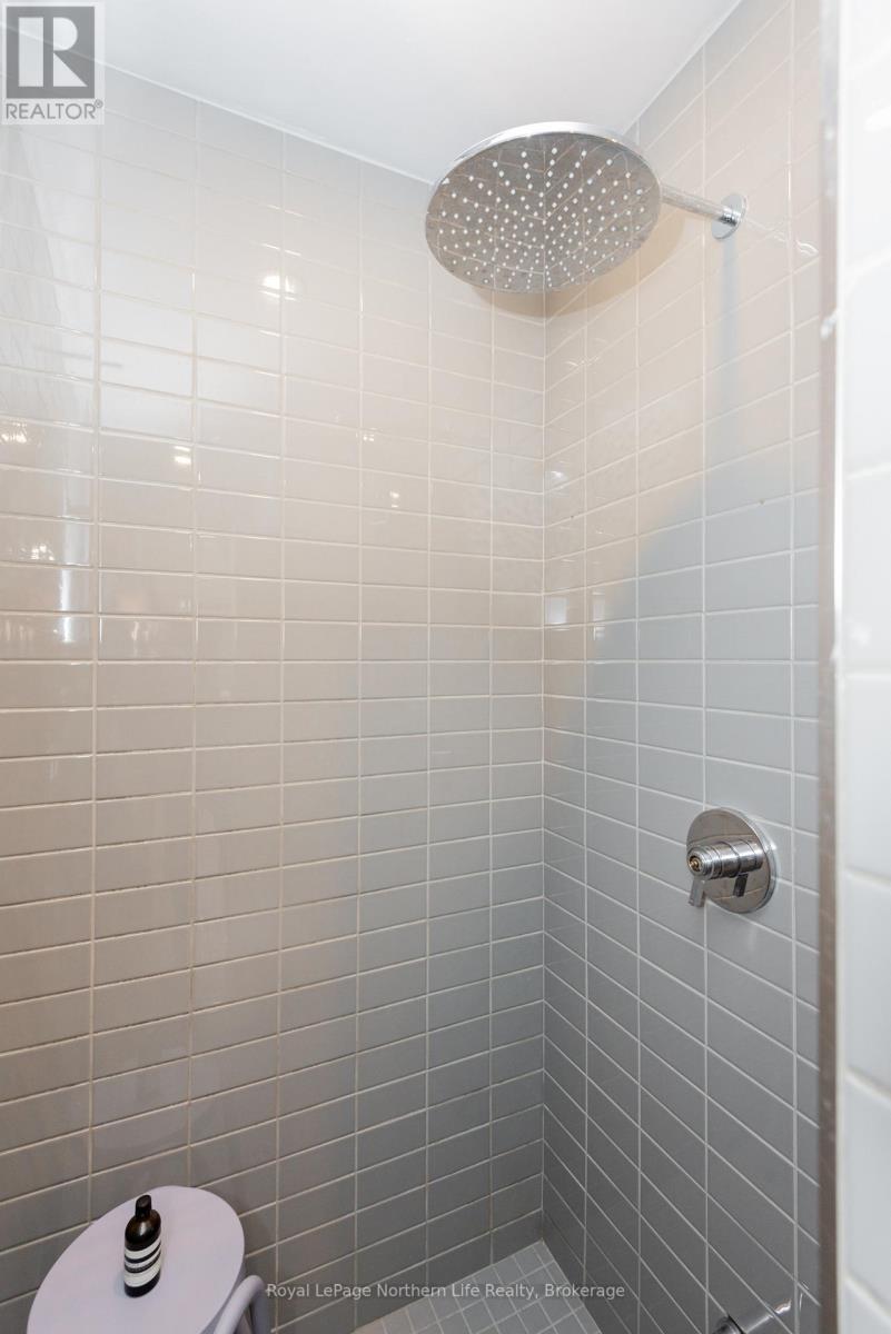 883 Memorial Drive, North Bay (Ferris), Ontario  P1A 1X9 - Photo 24 - X12765132