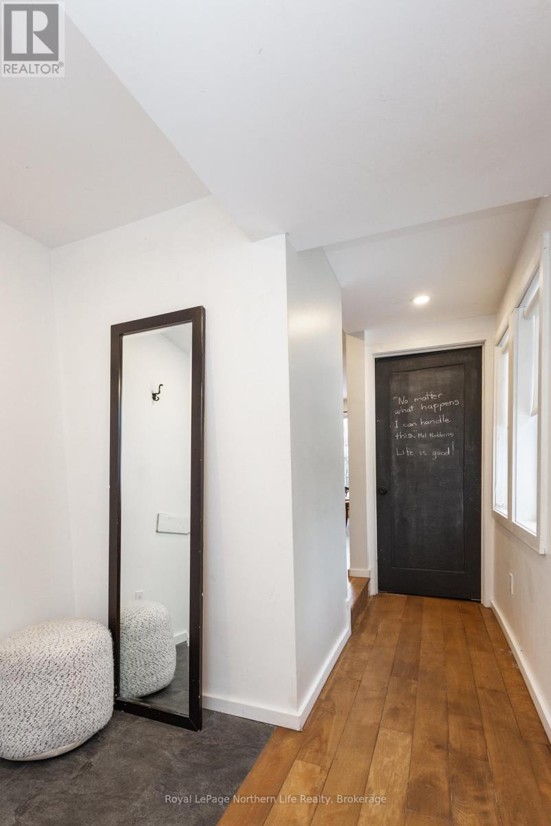 883 Memorial Drive, North Bay (Ferris), Ontario  P1A 1X9 - Photo 5 - X12765132