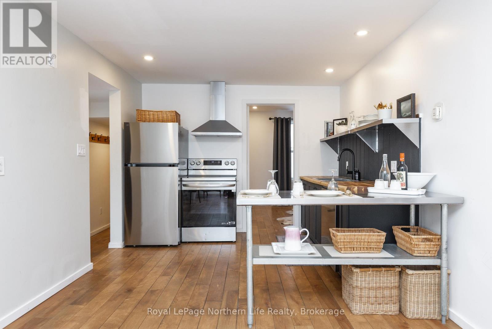 883 Memorial Drive, North Bay (Ferris), Ontario  P1A 1X9 - Photo 7 - X12765132