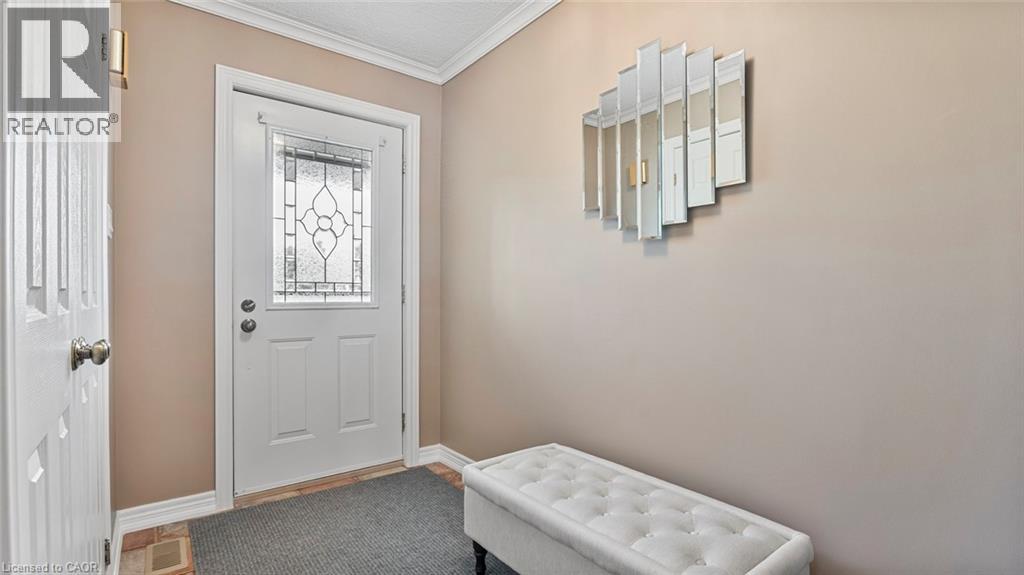 703 Broman Court, Caistorville, Ontario  N0A 1C0 - Photo 5 - 40803437