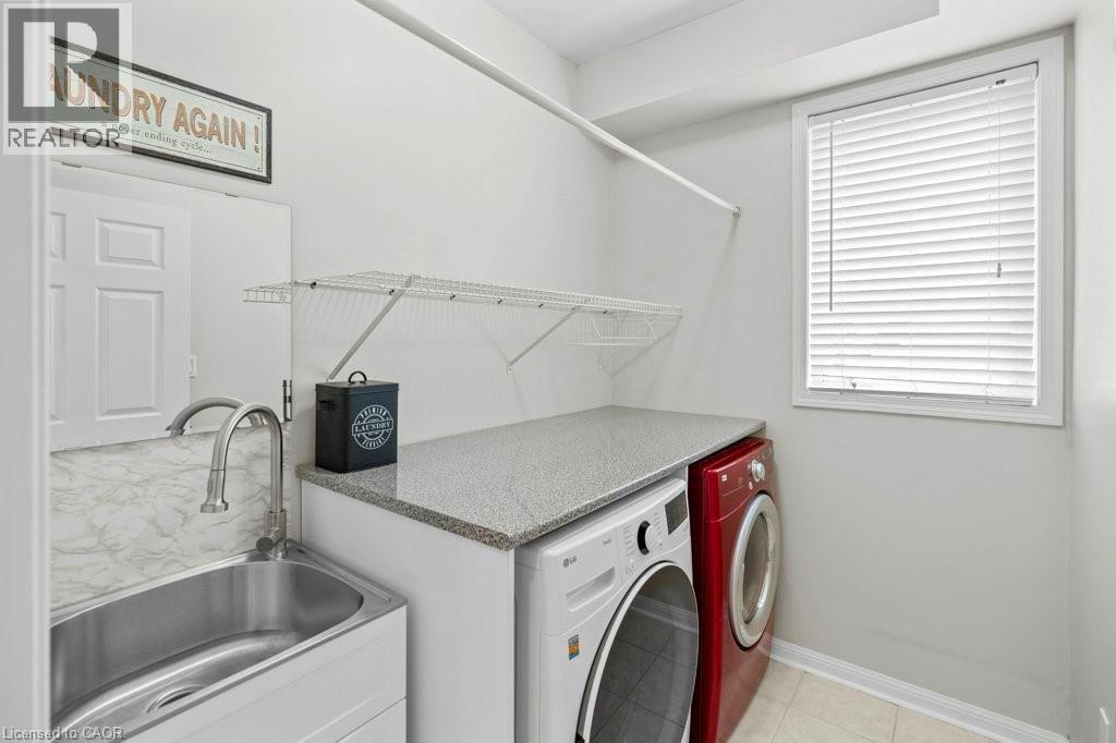 1560 Rixon Way, Milton, Ontario  L9T 5T5 - Photo 10 - 40803341