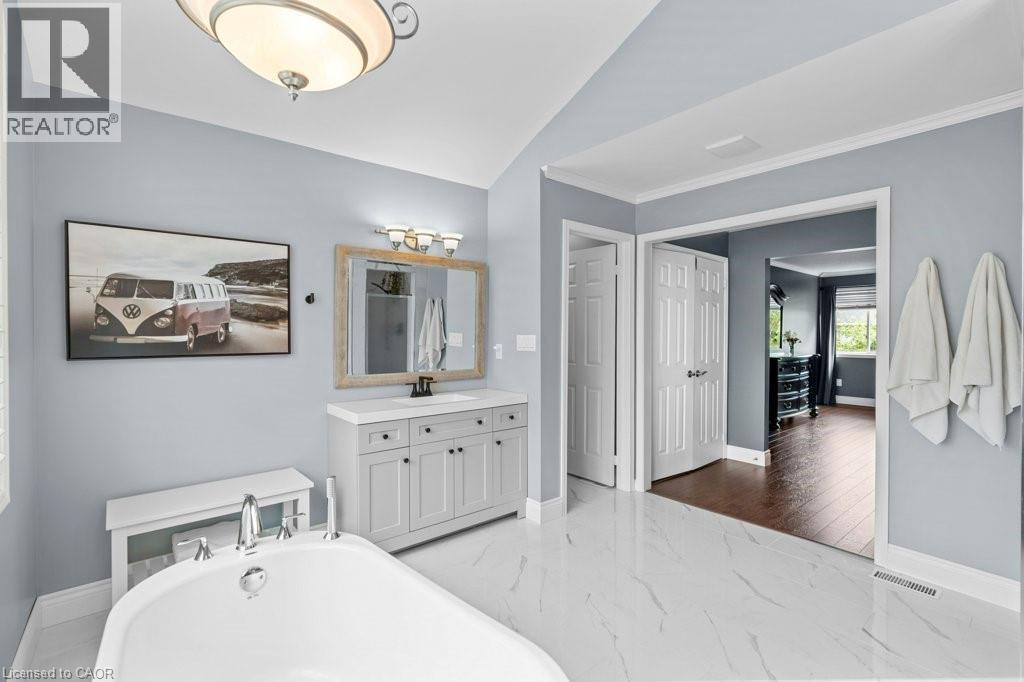 1560 Rixon Way, Milton, Ontario  L9T 5T5 - Photo 24 - 40803341