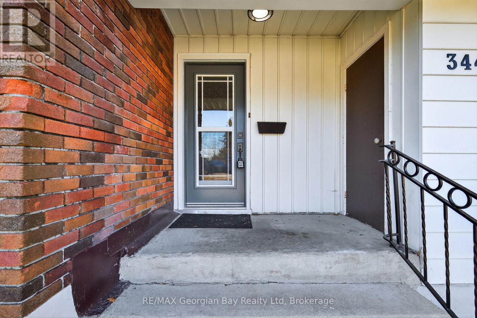 344 Manly Street, Midland, Ontario  L4R 3C9 - Photo 3 - S12765182