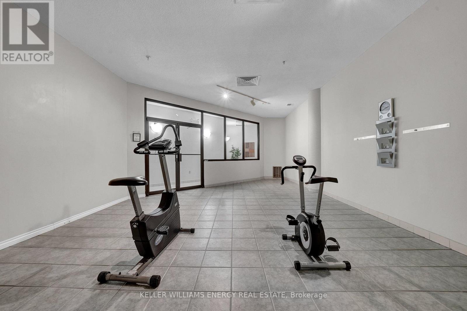 302 - 80 Athol Street E, Oshawa (Central), Ontario  L1H 8B7 - Photo 27 - E12765288