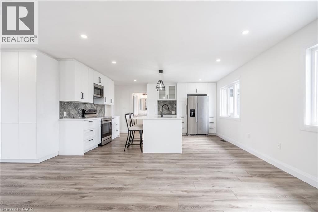 665 Ridge Road W Unit# 2, Grimsby, Ontario  L3M 4E7 - Photo 13 - 40796176