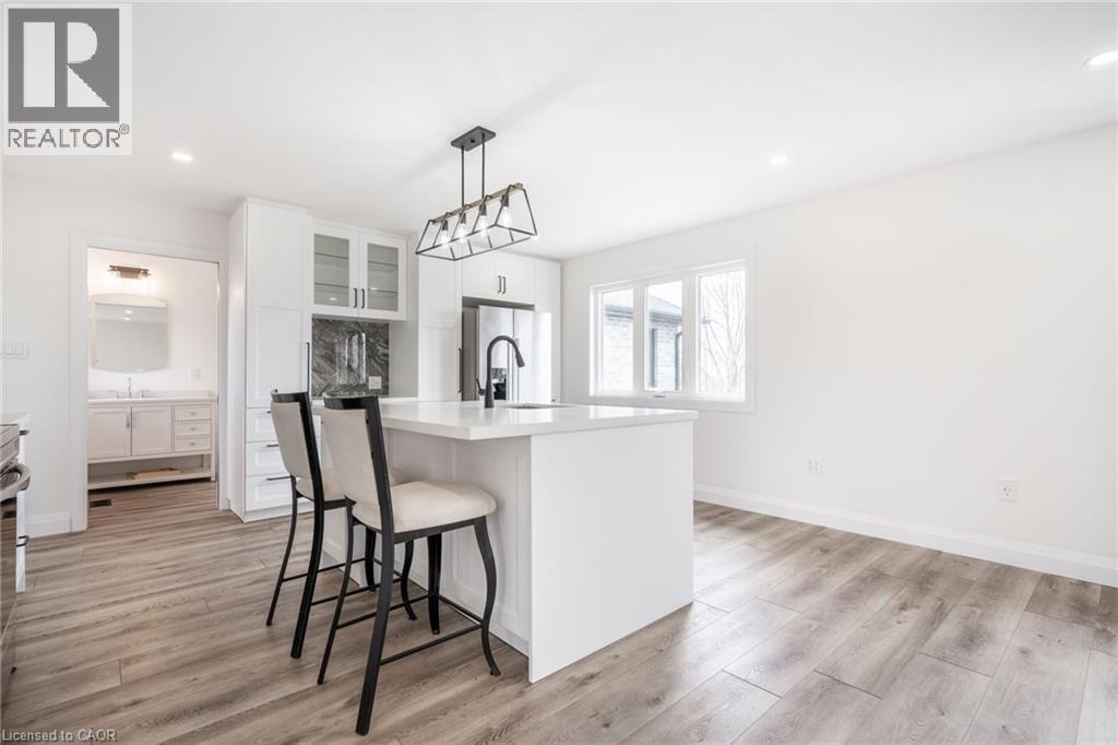 665 Ridge Road W Unit# 2, Grimsby, Ontario  L3M 4E7 - Photo 19 - 40796176