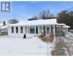 202 BENNETT STREET W, goderich (goderich (town)), Ontario