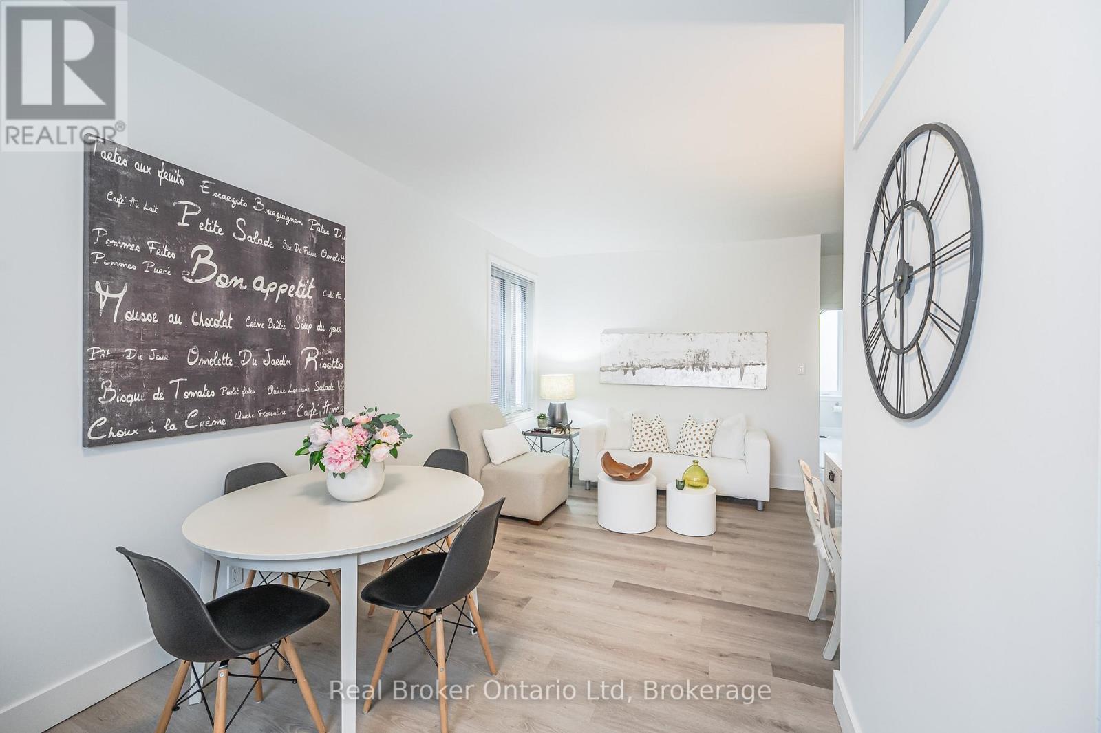 376 York Road, Guelph (St. Patrick's Ward), Ontario  N1E 3H1 - Photo 13 - X12765302