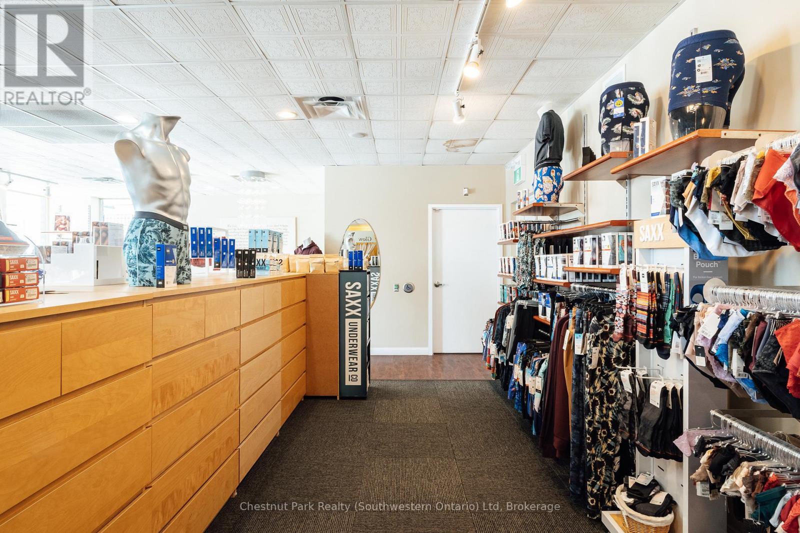 731 Woolwich Street, Guelph, Ontario  N1H 3Z2 - Photo 11 - X12765388