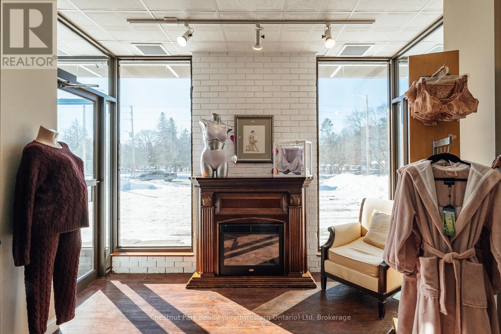 731 Woolwich Street, Guelph, Ontario  N1H 3Z2 - Photo 6 - X12765388