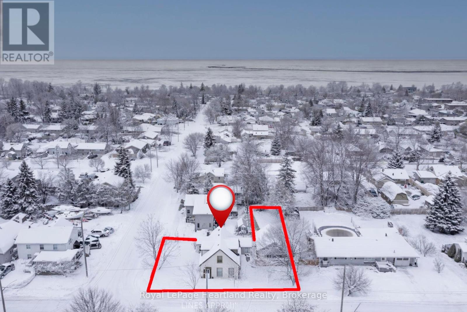 162 Wellington Street S, Goderich, Ontario  N7A 3T4 - Photo 3 - X12765390