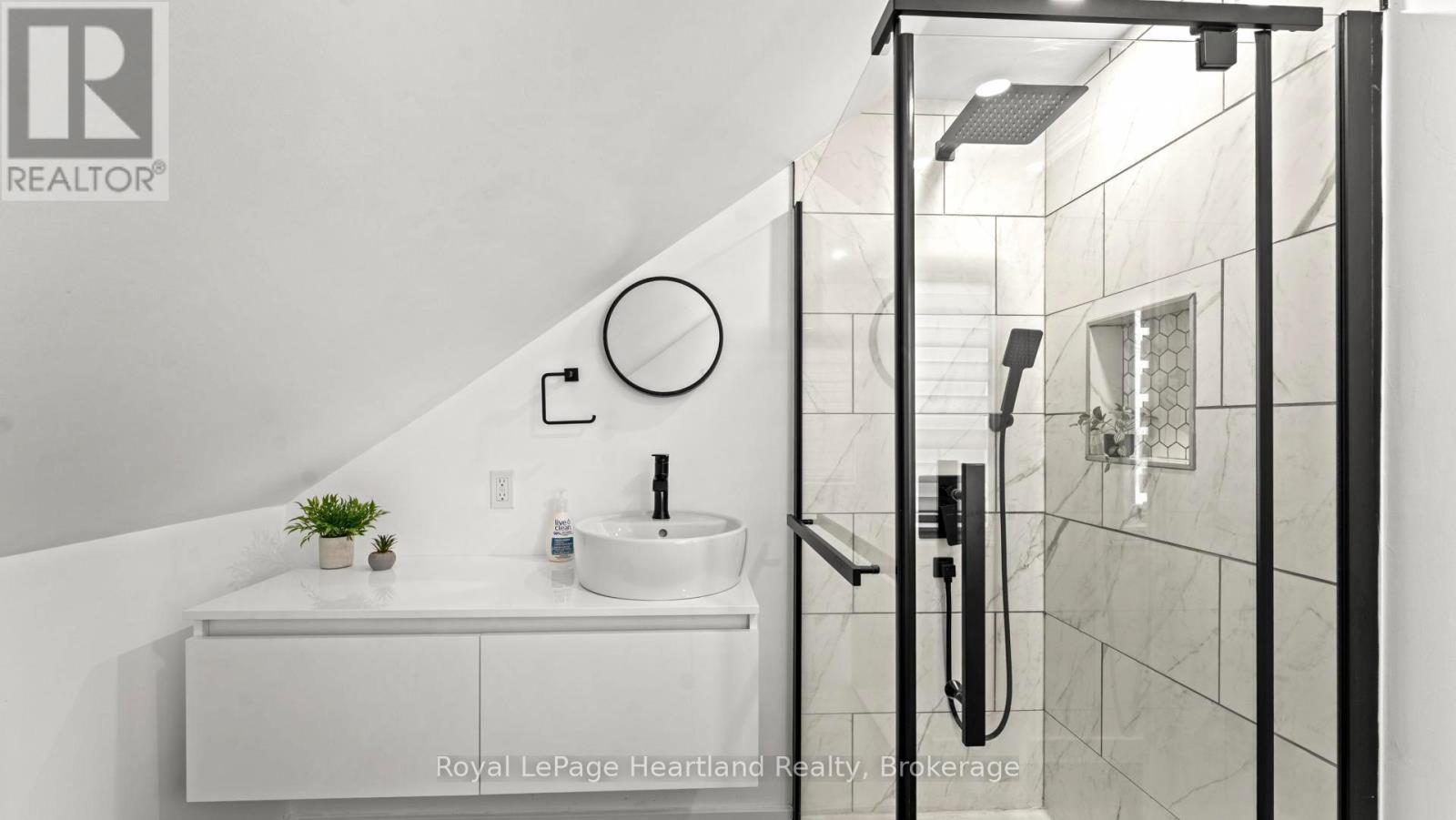 162 Wellington Street S, Goderich, Ontario  N7A 3T4 - Photo 45 - X12765390