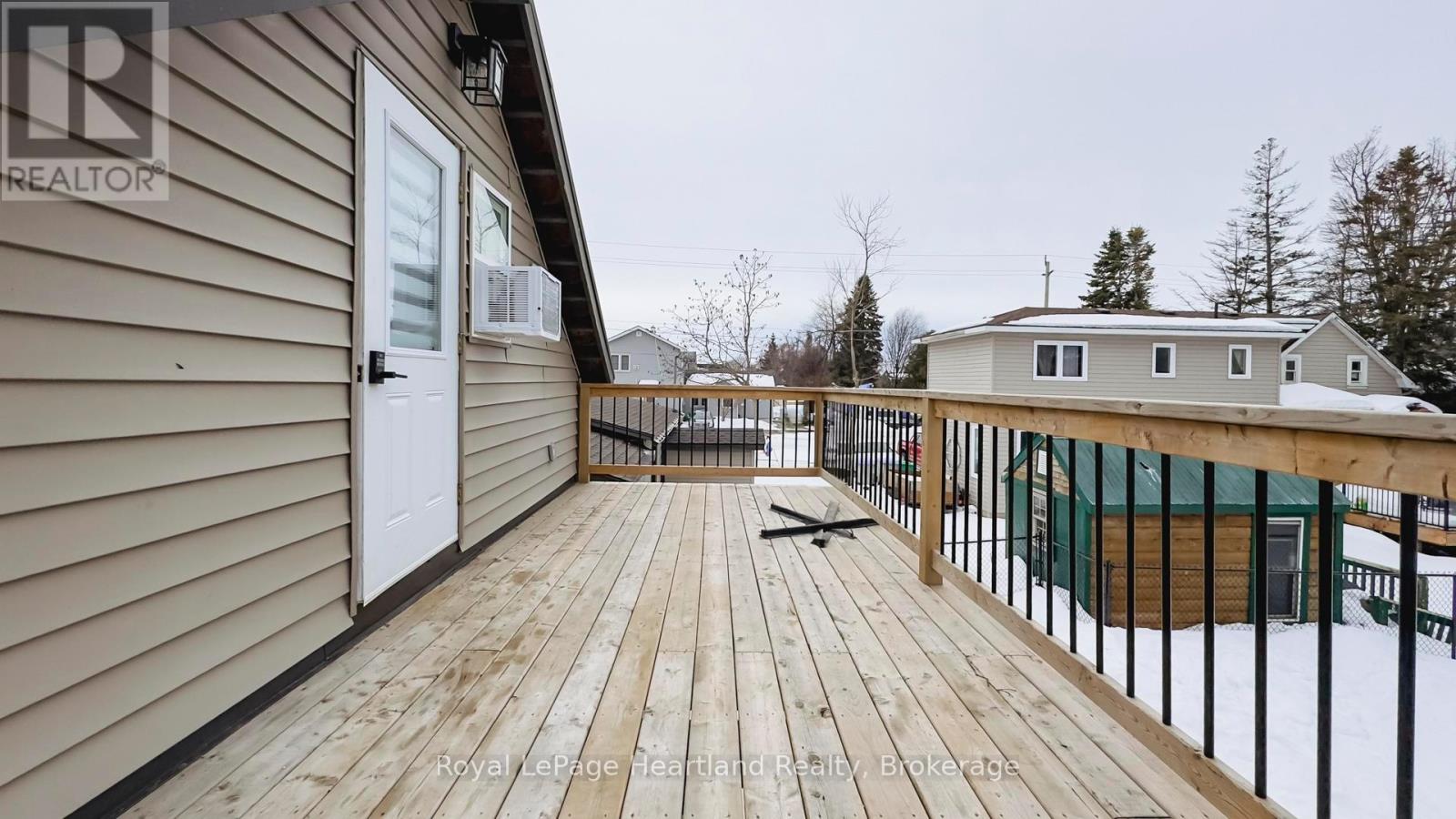 162 Wellington Street S, Goderich, Ontario  N7A 3T4 - Photo 48 - X12765390