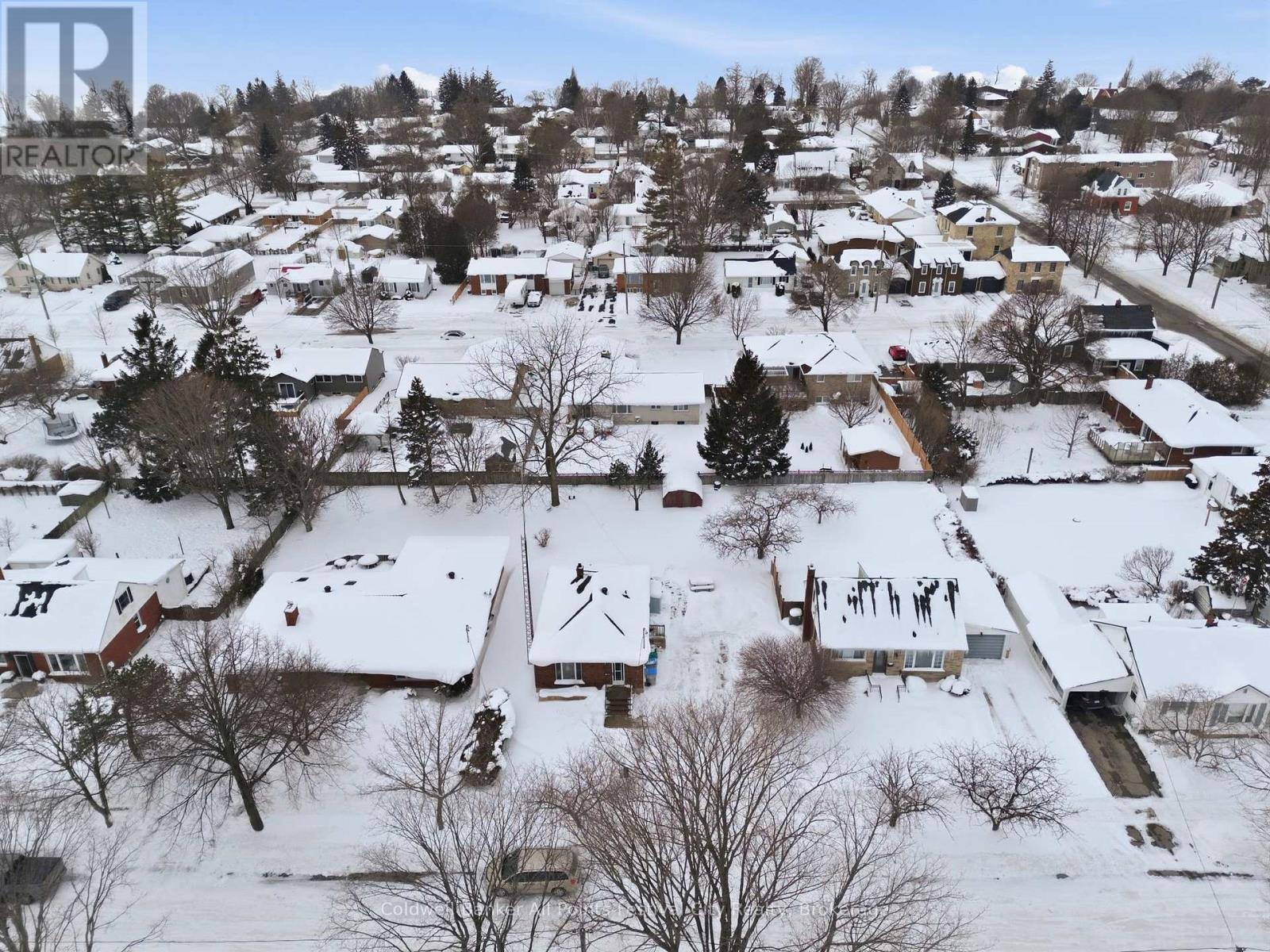 136 Elizabeth Street, Goderich, Ontario  N7A 3T8 - Photo 14 - X12765432