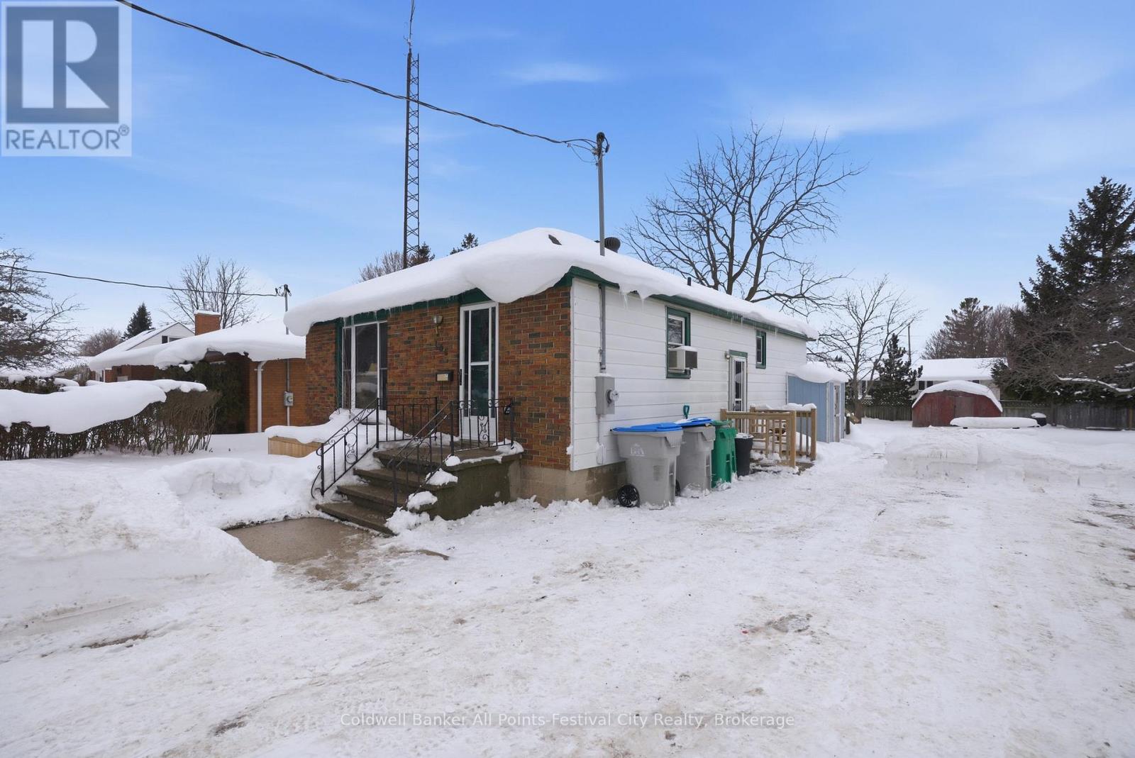 136 Elizabeth Street, Goderich, Ontario  N7A 3T8 - Photo 3 - X12765432