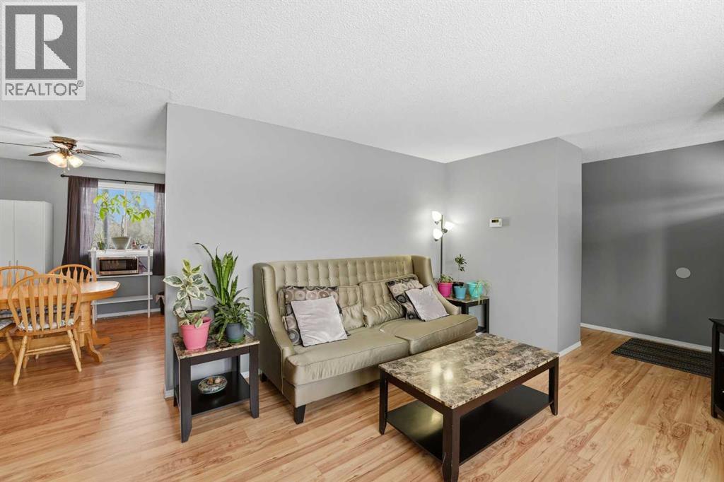 403 Terrace Park, Red Deer, Alberta  T4N 1V8 - Photo 10 - A2281011