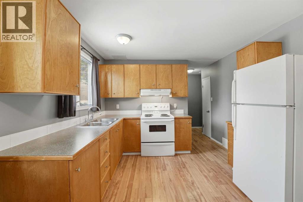 403 Terrace Park, Red Deer, Alberta  T4N 1V8 - Photo 6 - A2281011