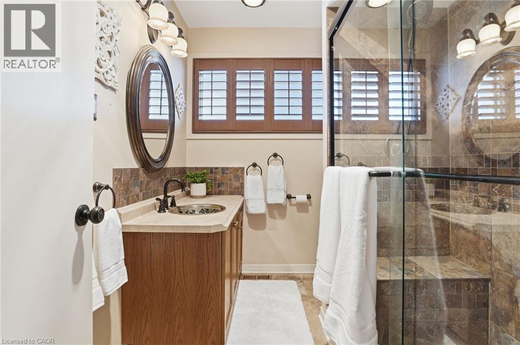 97 Robinhood Drive, Dundas, Ontario  L9H 4G2 - Photo 20 - 40802469