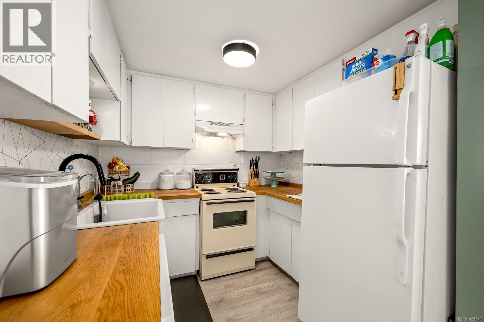 1883 & 1885 England Ave, Courtenay, British Columbia V9N 2P7 - Photo 5 - 1025349