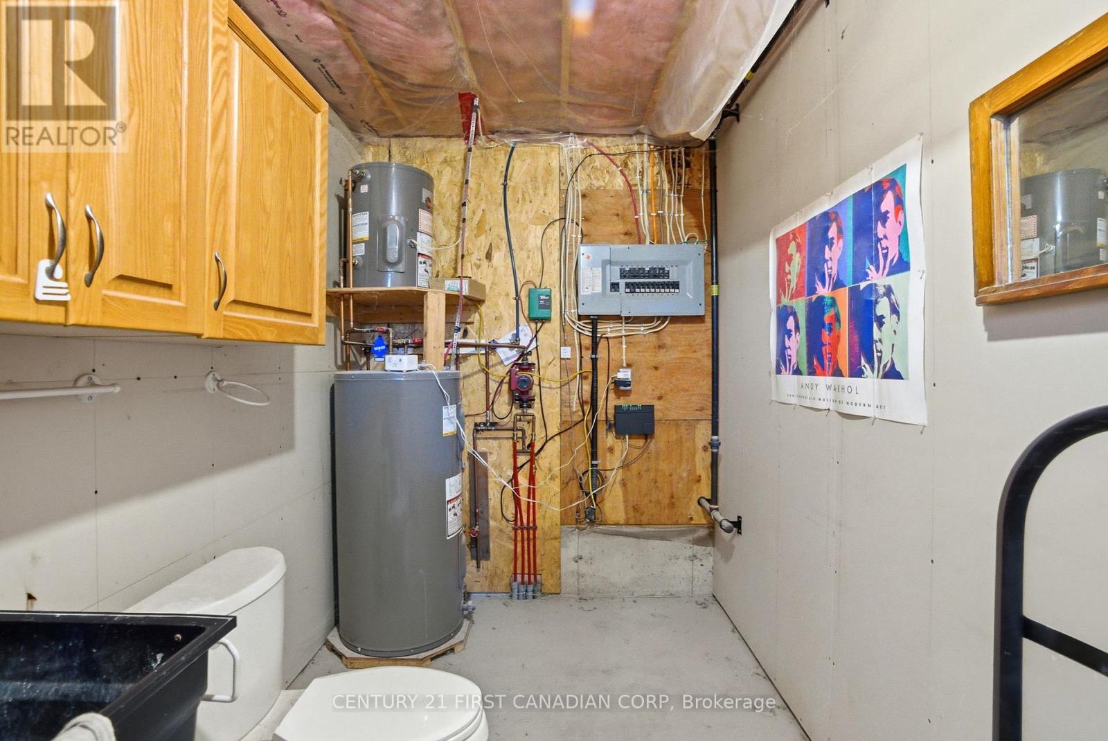 7641 Lakeshore Road, Lambton Shores, Ontario  N0N 1J0 - Photo 40 - X12765188