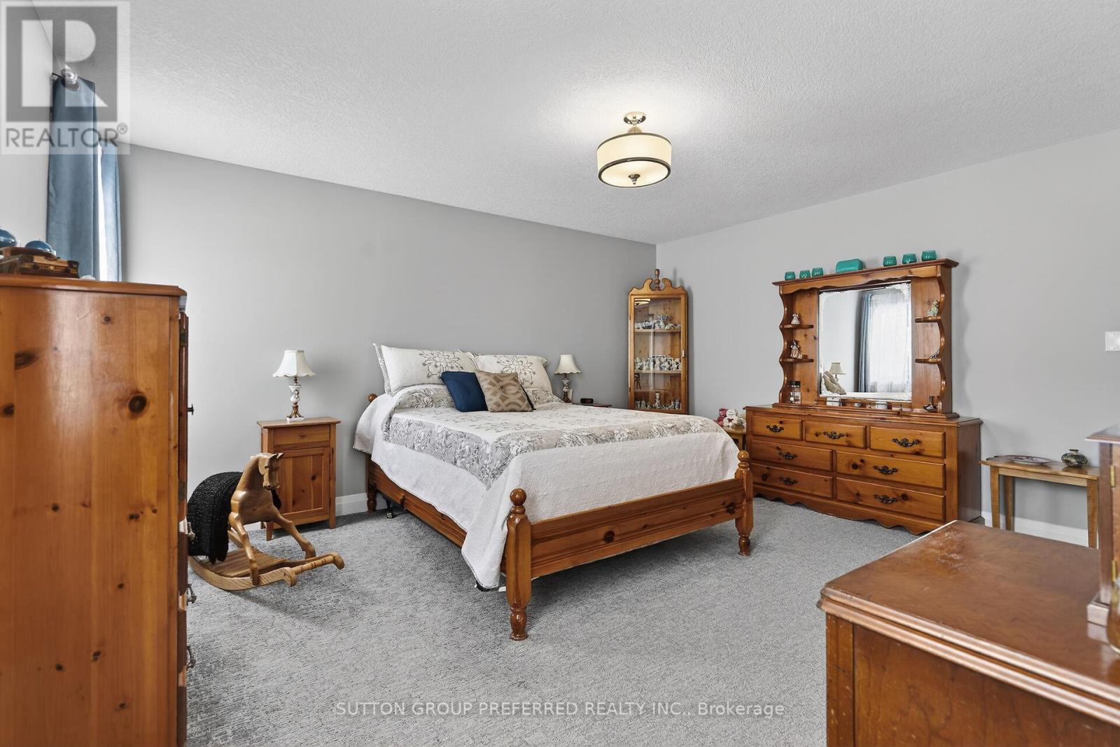 150 Gilmour Drive, Lucan Biddulph, Ontario  N0M 2J0 - Photo 24 - X12765336