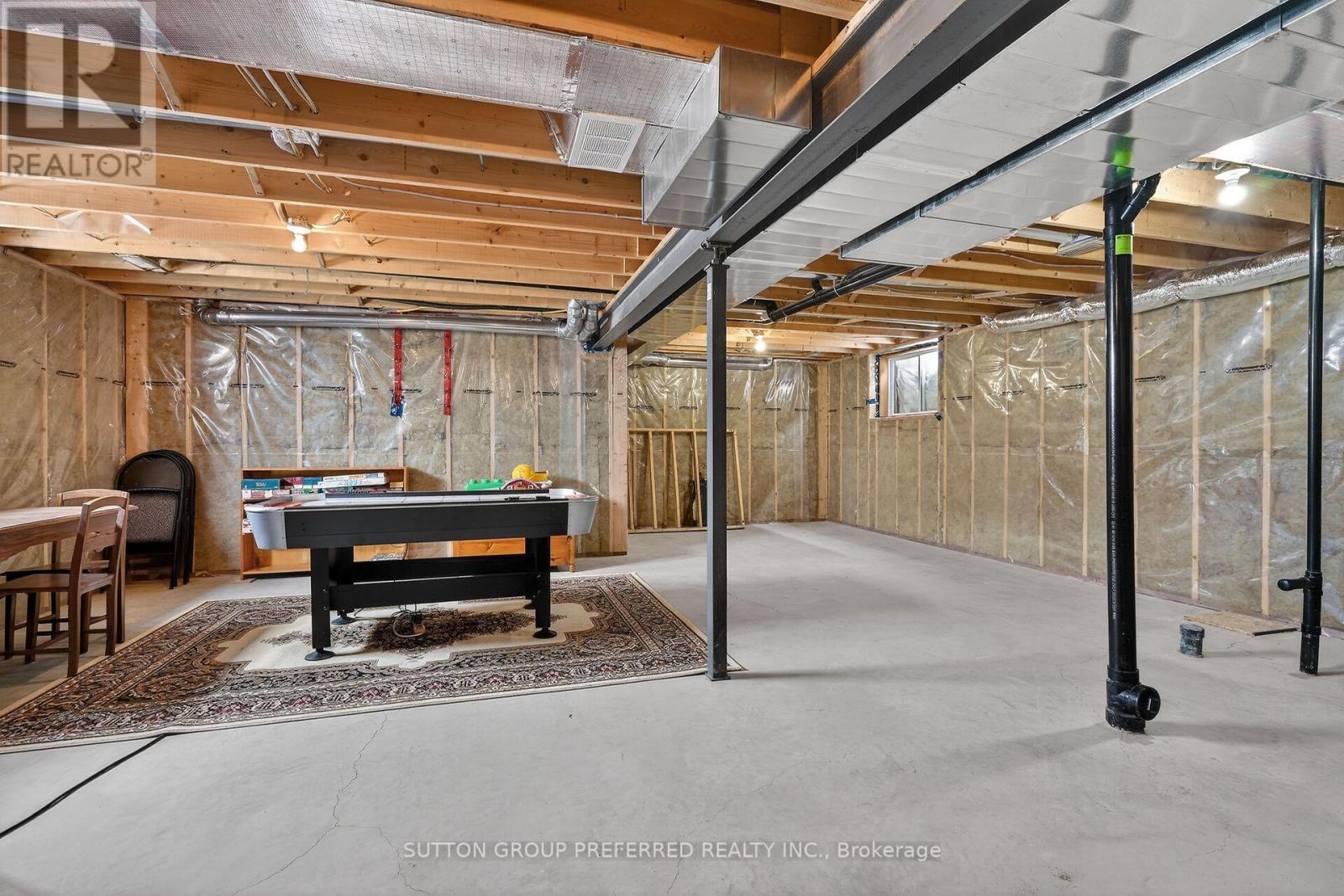 150 Gilmour Drive, Lucan Biddulph, Ontario  N0M 2J0 - Photo 34 - X12765336