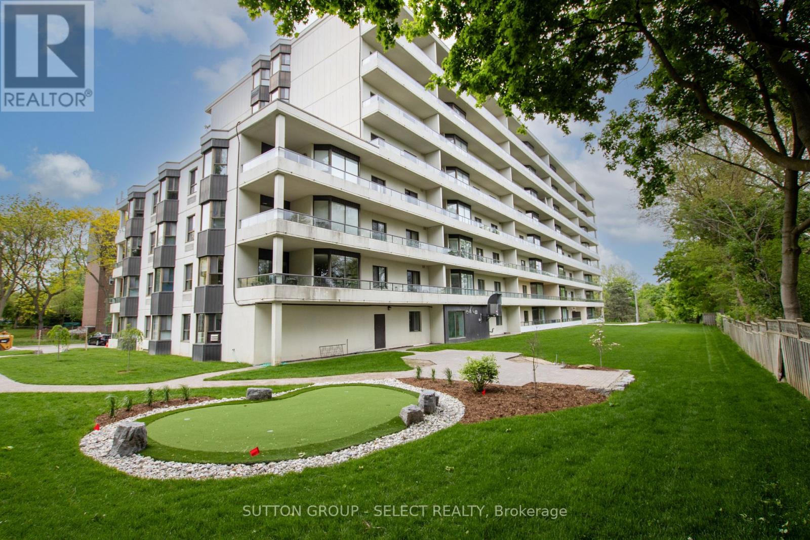 406 - 1180 Commissioners Rd W Road, London South (South B), Ontario  N6K 4J2 - Photo 3 - X12765352