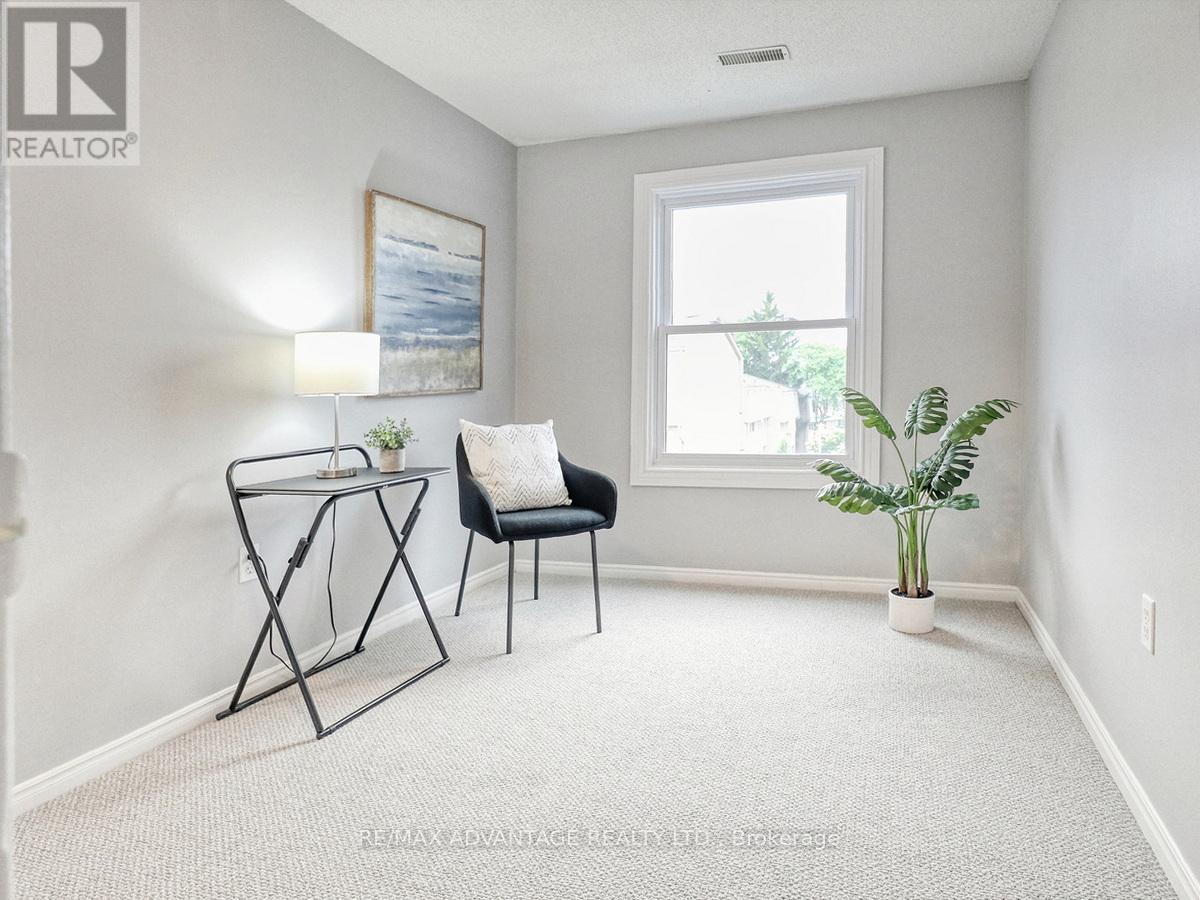 1214 Limberlost Road, London North, Ontario  N6G 3A5 - Photo 35 - X12765416