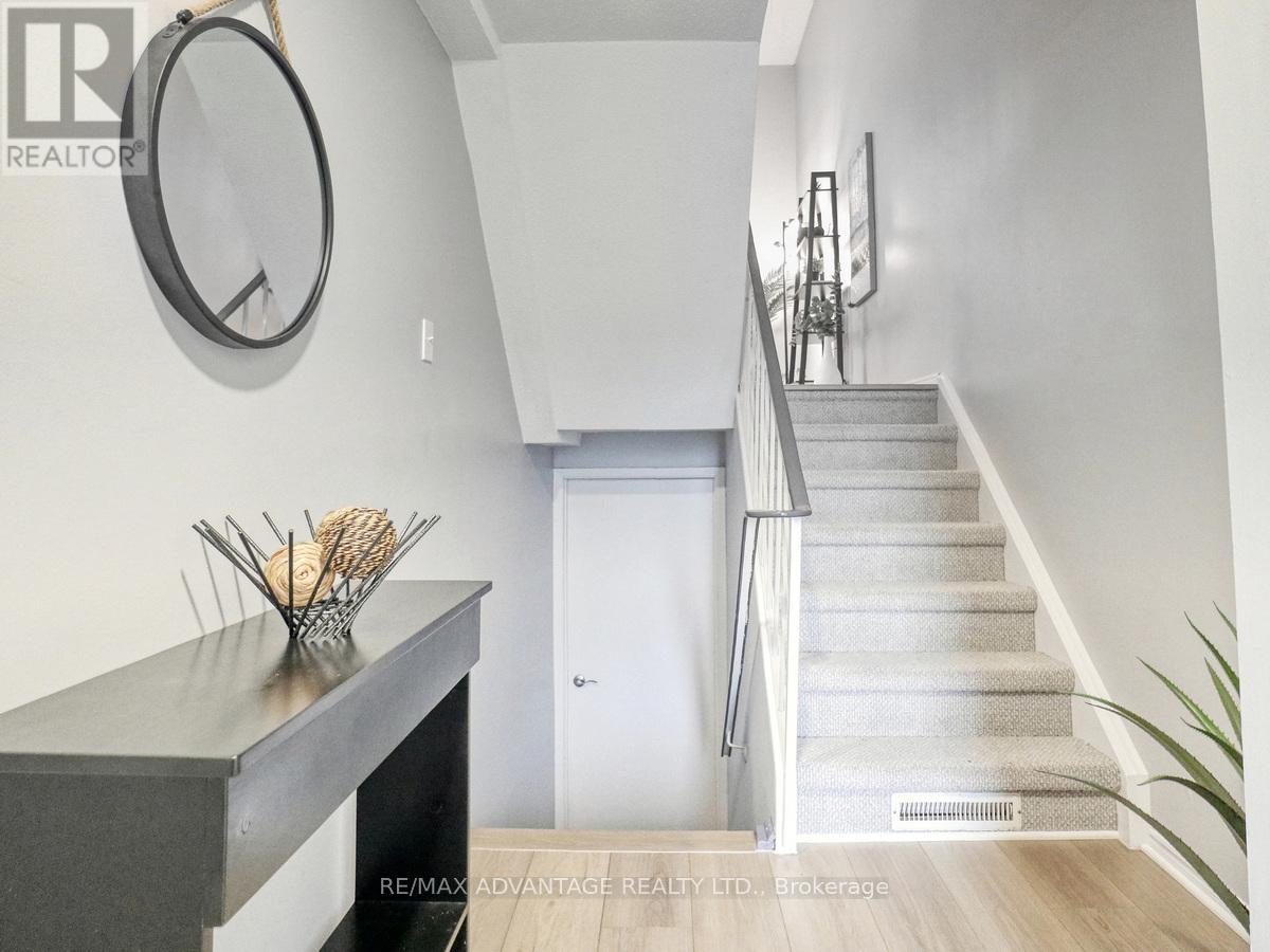 1214 Limberlost Road, London North, Ontario  N6G 3A5 - Photo 39 - X12765416