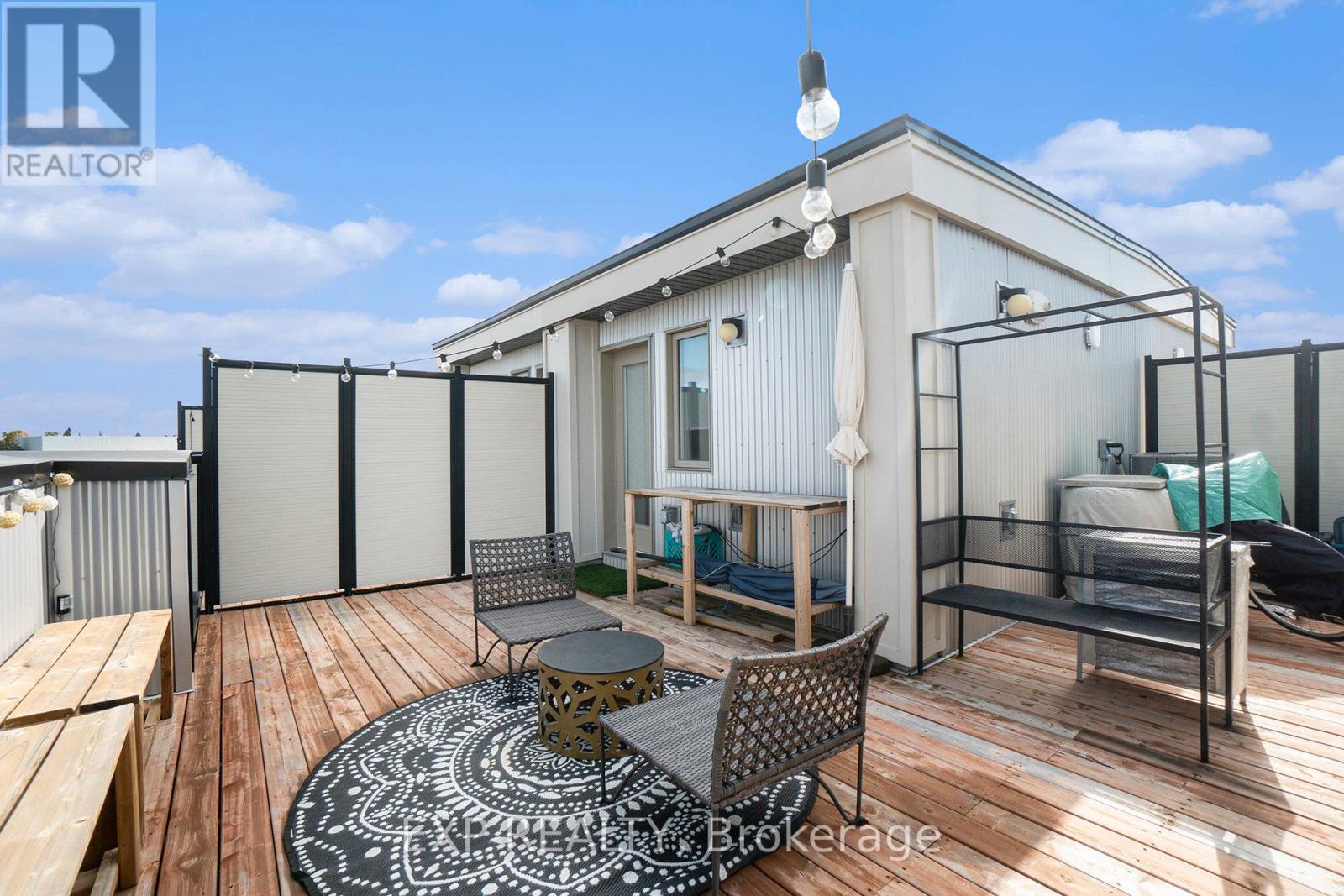 770 Mikinak Road, Ottawa, Ontario  K1K 5A5 - Photo 24 - X12765226