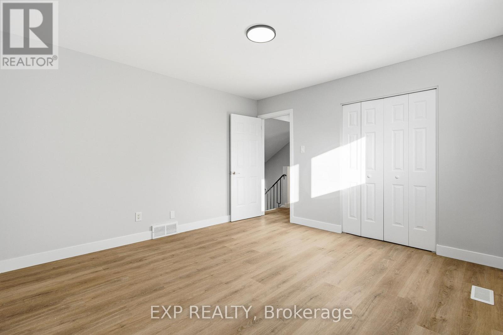 2158 Fillmore Crescent, Ottawa, Ontario  K1J 6A4 - Photo 16 - X12765344