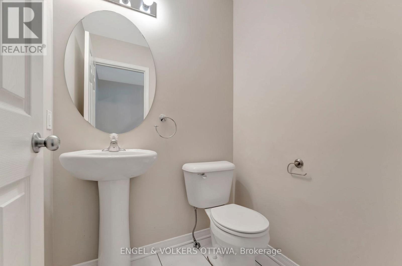 33 - 949 Cummings Avenue, Ottawa, Ontario  K1J 7R9 - Photo 21 - X12765394