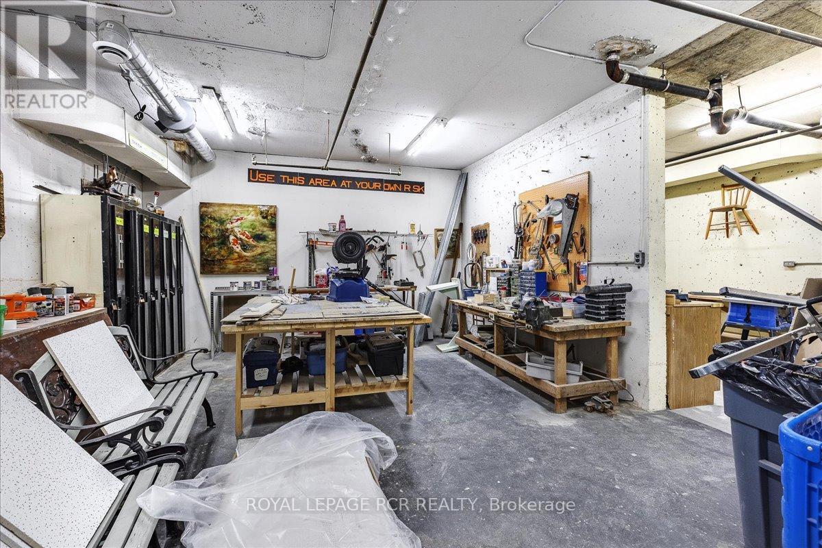 904 - 20 William Roe Boulevard, Newmarket (Central Newmarket), Ontario  L3Y 5V6 - Photo 48 - N12750038