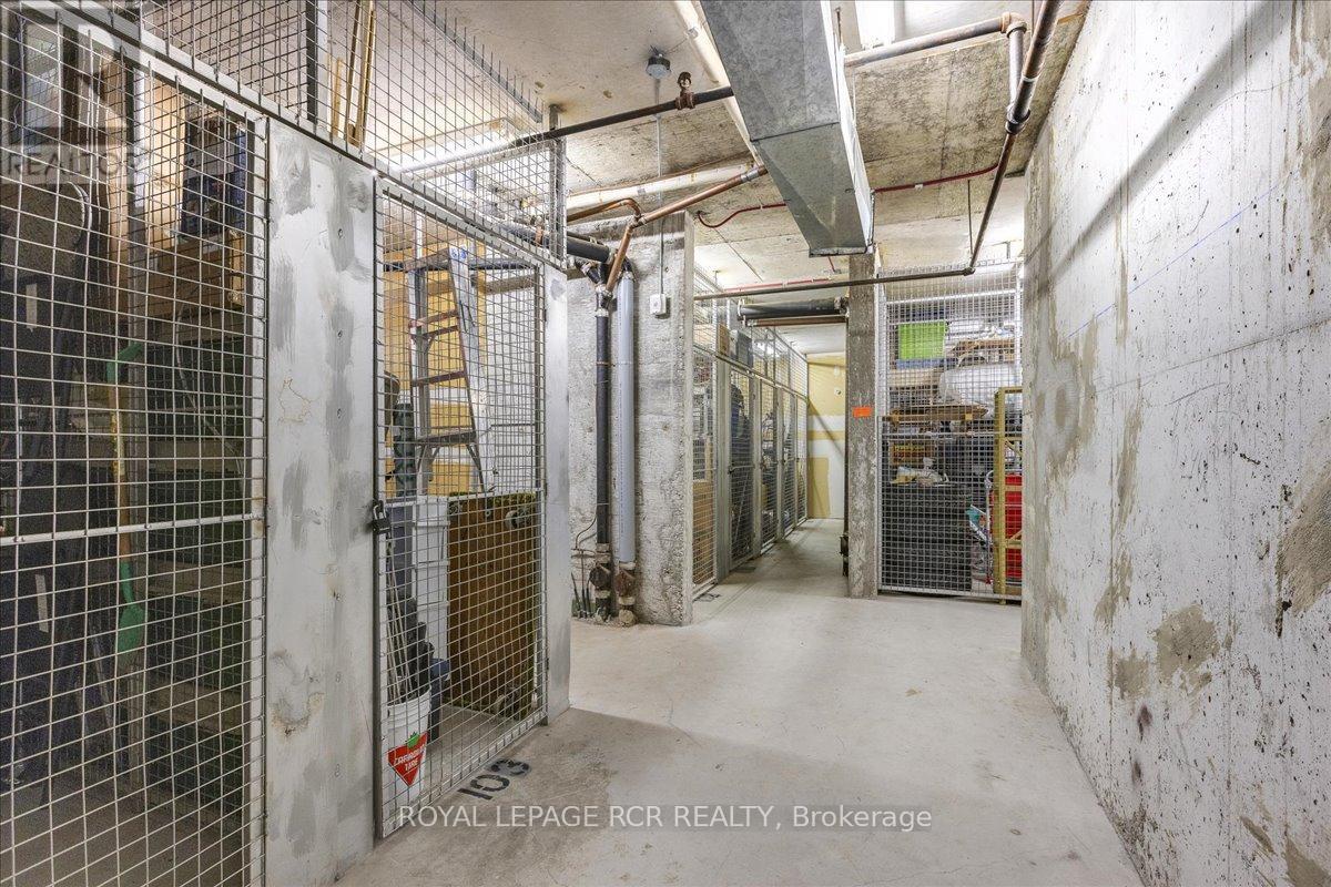 904 - 20 William Roe Boulevard, Newmarket (Central Newmarket), Ontario  L3Y 5V6 - Photo 49 - N12750038