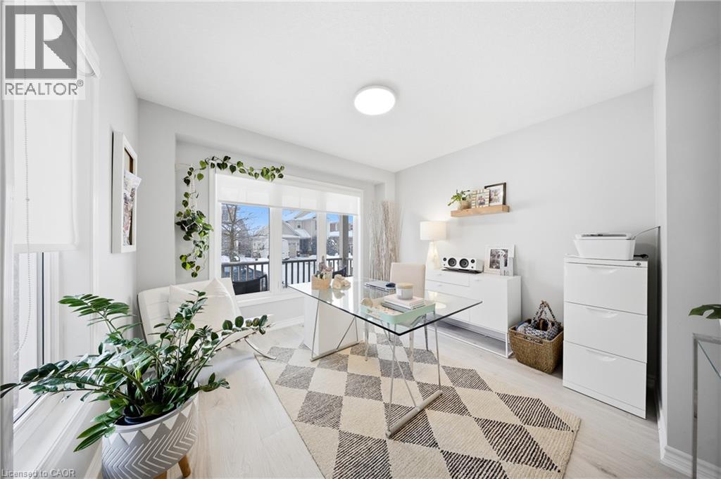 39 Dalton Drive, Cambridge, Ontario  N3C 0E7 - Photo 4 - 40801709